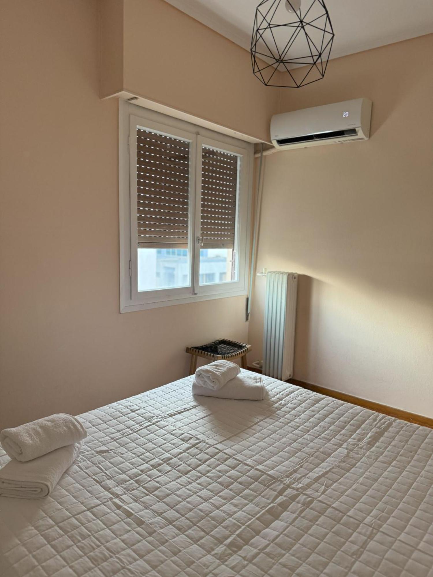 Modern Acropolis Apartment Atene Esterno foto